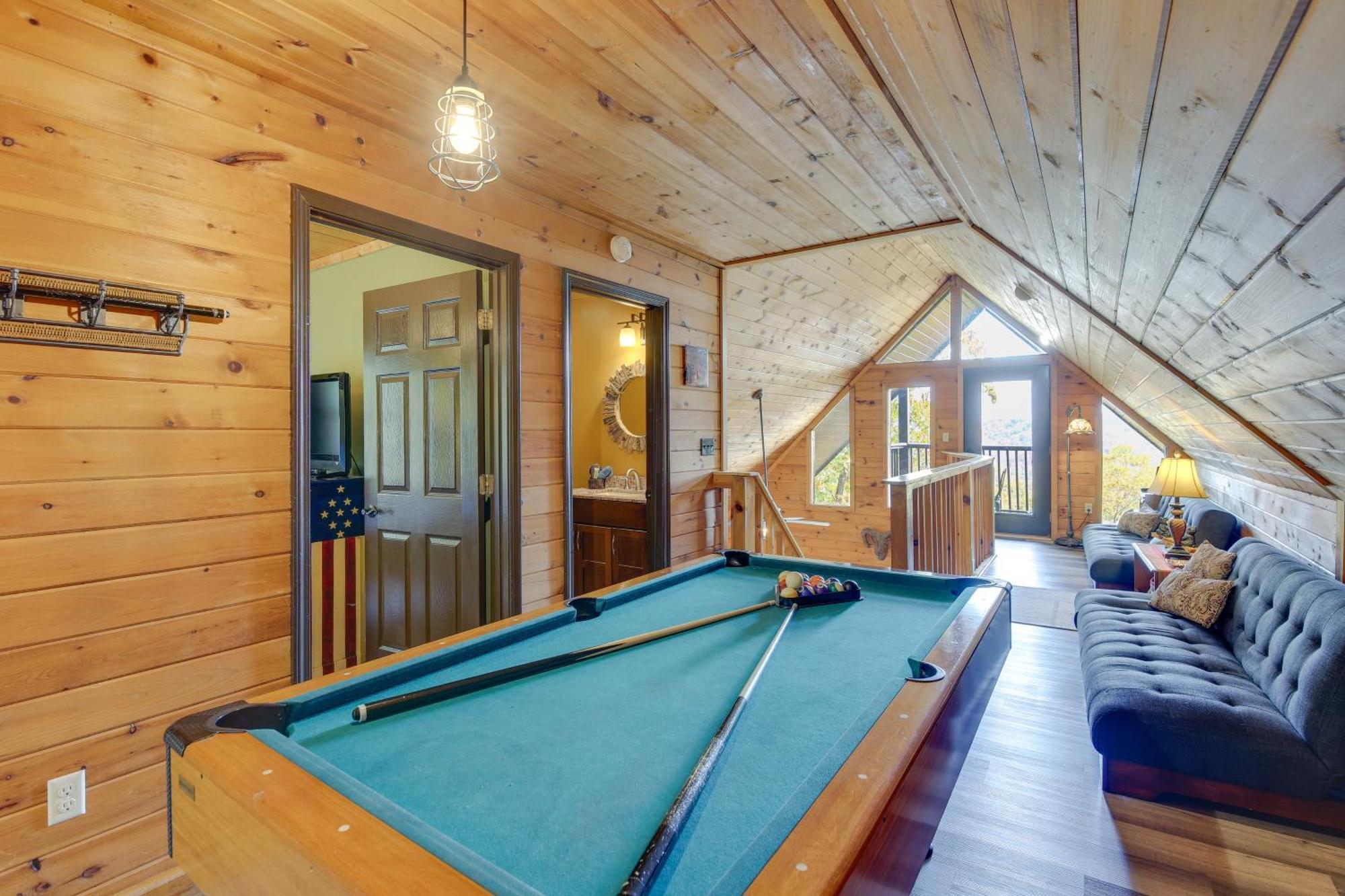 Above And Beyond Pigeon Forge Cabin With Prime Views! Екстериор снимка