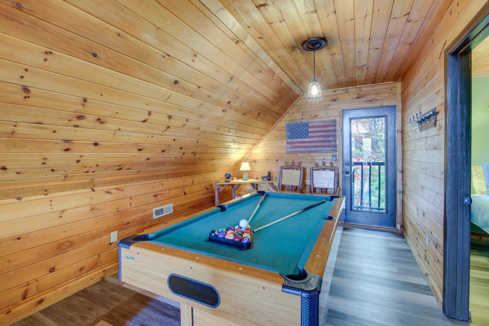 Above And Beyond Pigeon Forge Cabin With Prime Views! Екстериор снимка